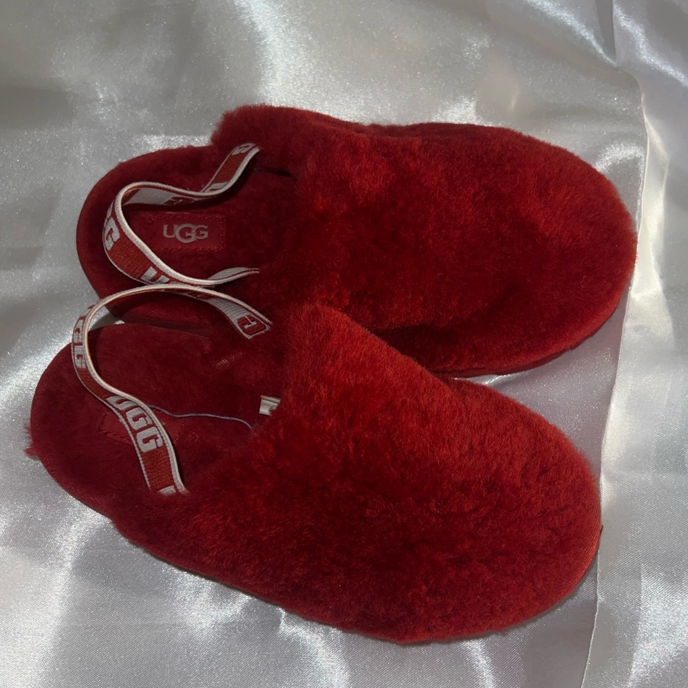 UGG Fluff Yeah Clogs